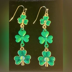 Four leaf clover, St. Patrick’s Day dangle earrings